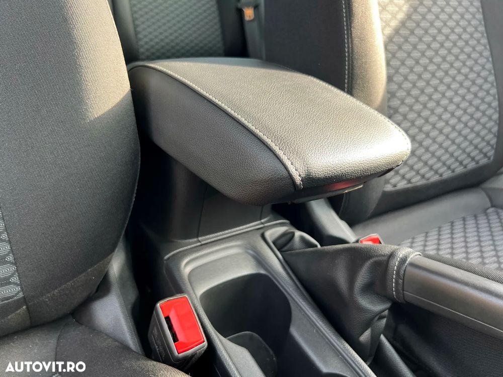 Opel Astra Sport Tourer 1.2L Turbo Start/Stop Business Edition - 10