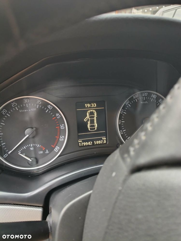Skoda Octavia - 5