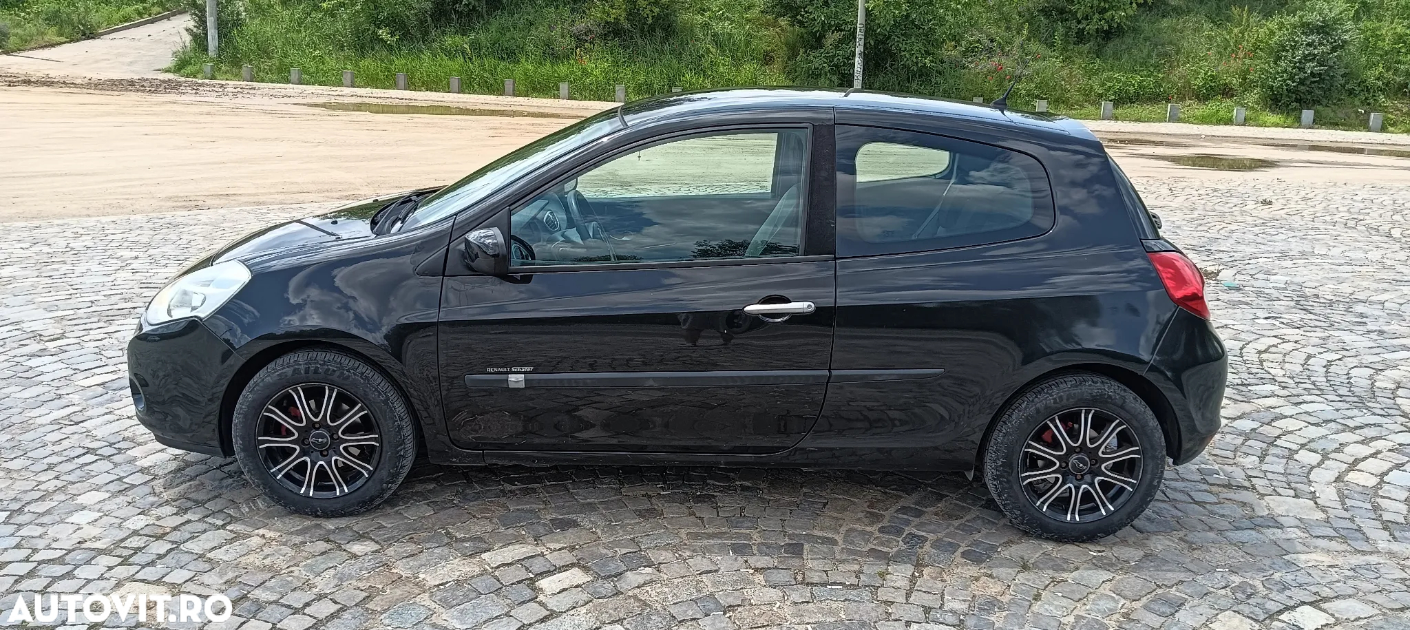 Renault Clio 1.2 16V 75 Dynamique - 4