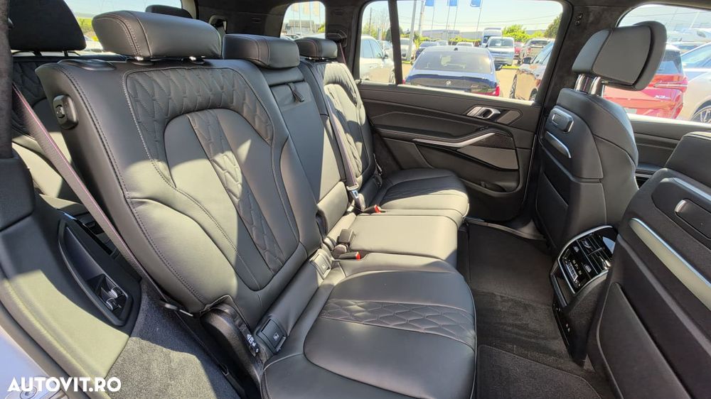 BMW X7 - 9