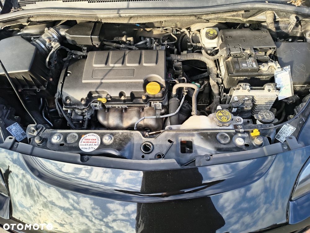 Opel Corsa 1.4 Color Edition - 12