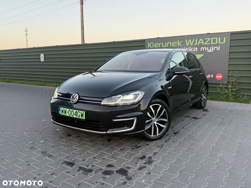Volkswagen Golf - 20