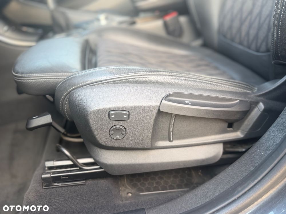 BMW X1 sDrive20i xLine - 21