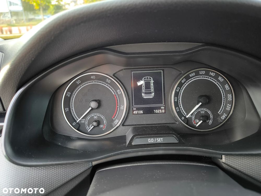 Skoda Kamiq 1.0 TSI Ambition - 25