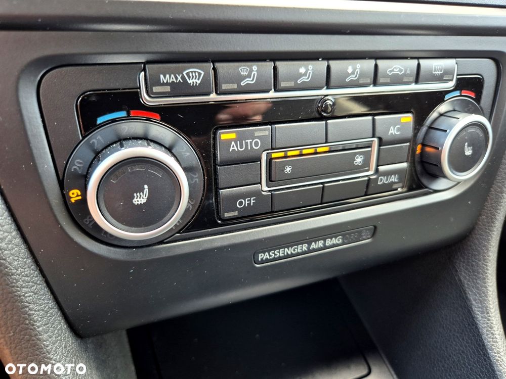 Volkswagen Golf 1.6 TDI Comfortline - 18