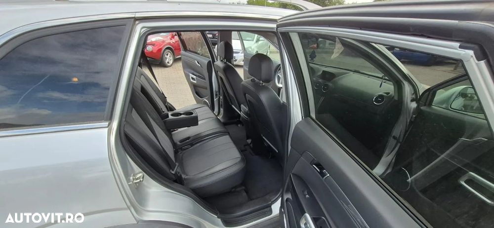 Opel Antara - 9