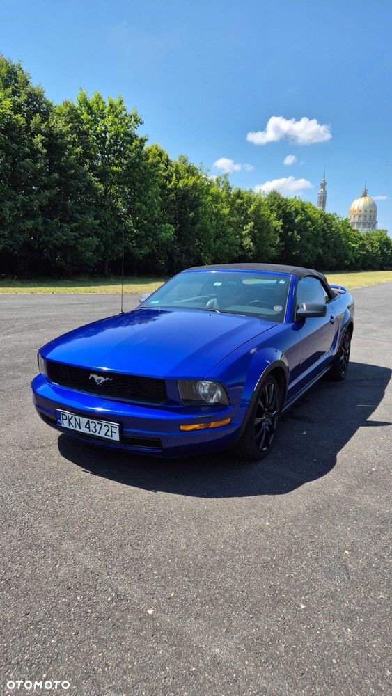 Ford Mustang - 2