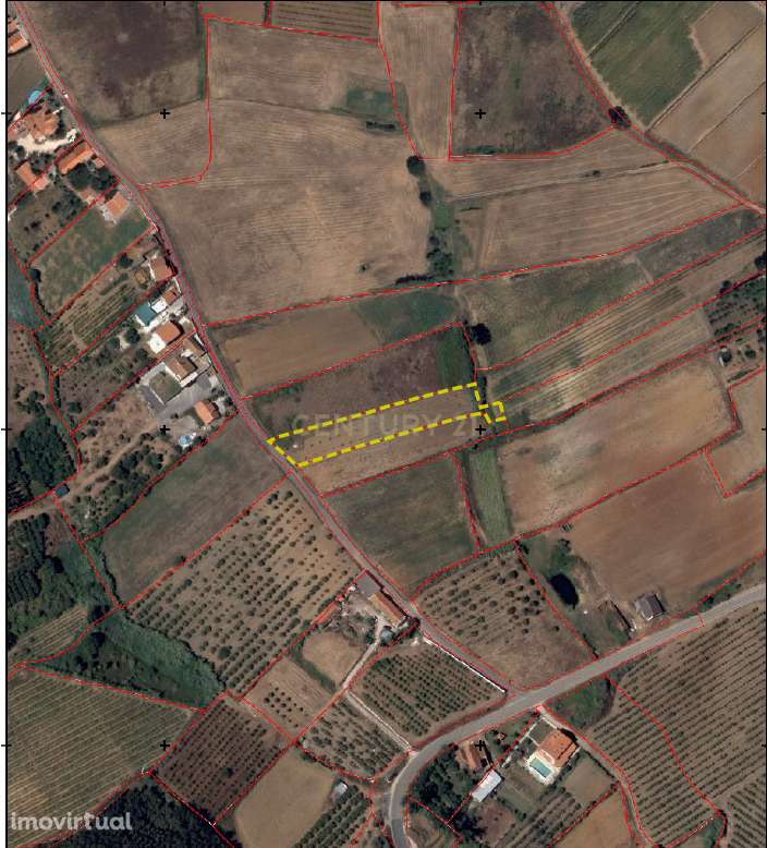 Terreno rústico com 2400m2 - Grande imagem: 3/3