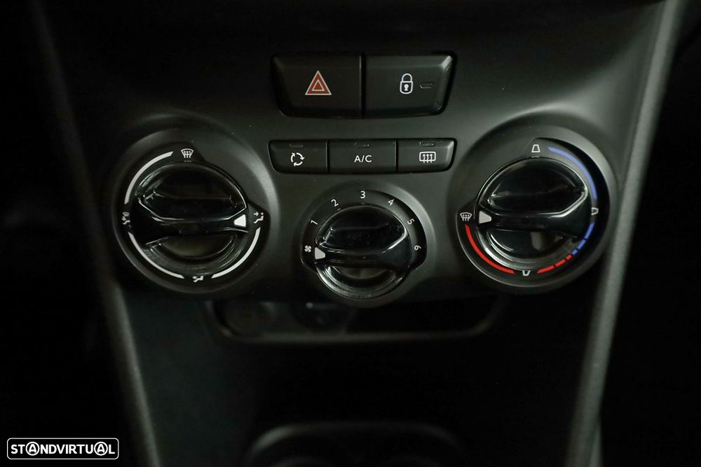 Peugeot 2008 1.2 PureTech Allure - 12