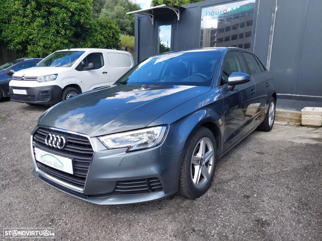 Audi A3 Sportback 1.6 TDI - 3