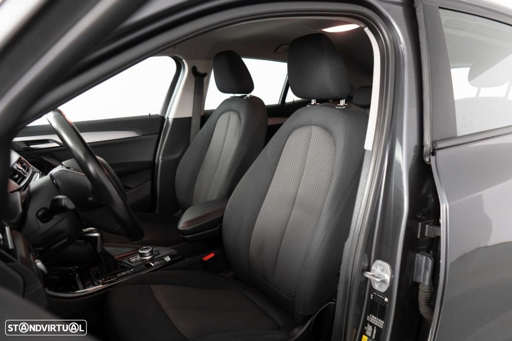 BMW X2 25 e xDrive Advantage - 8