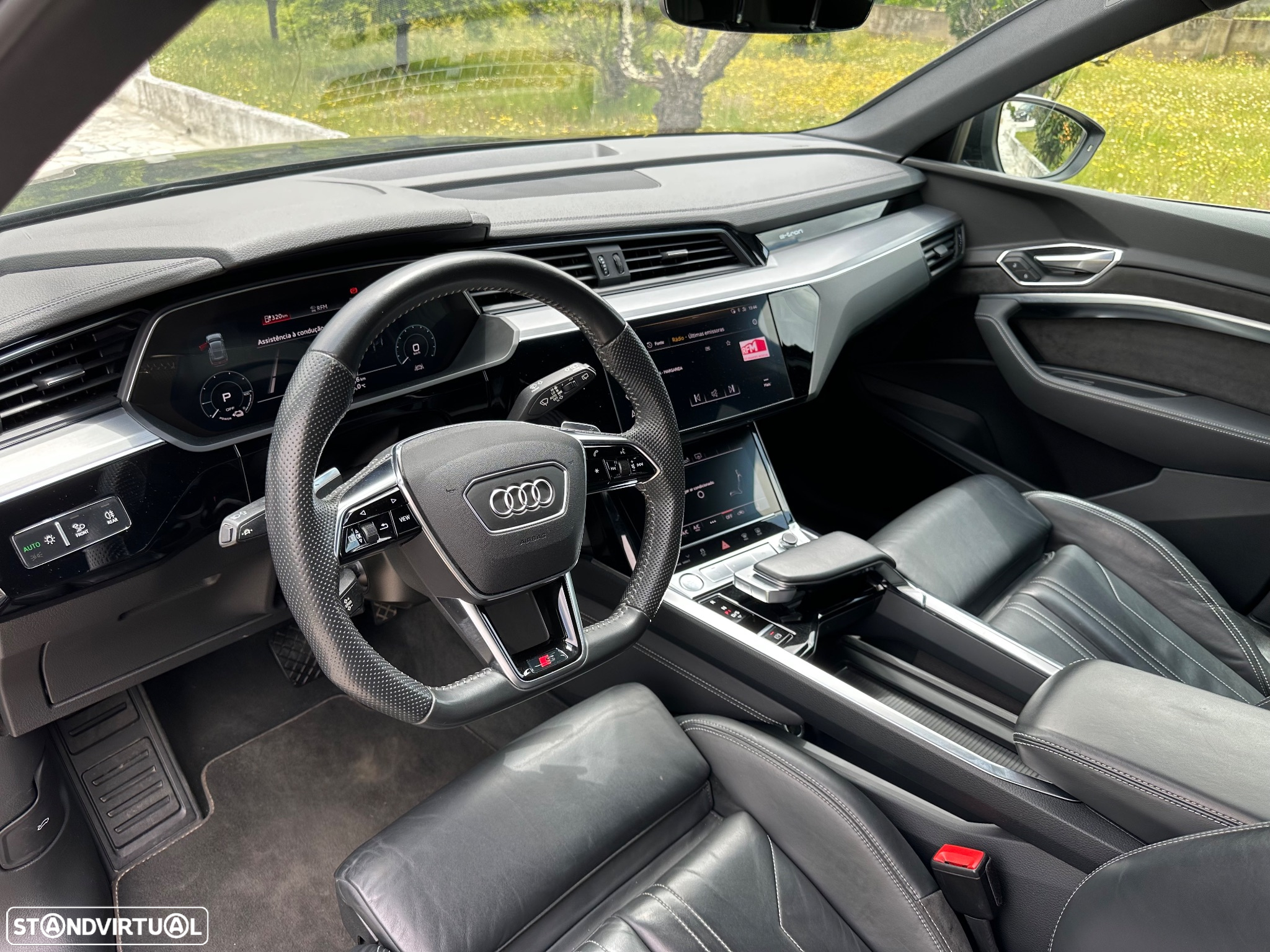 Audi e-tron 55 quattro S line - 19