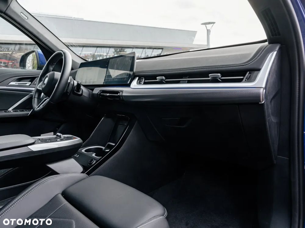 BMW X1 sDrive18i - 8