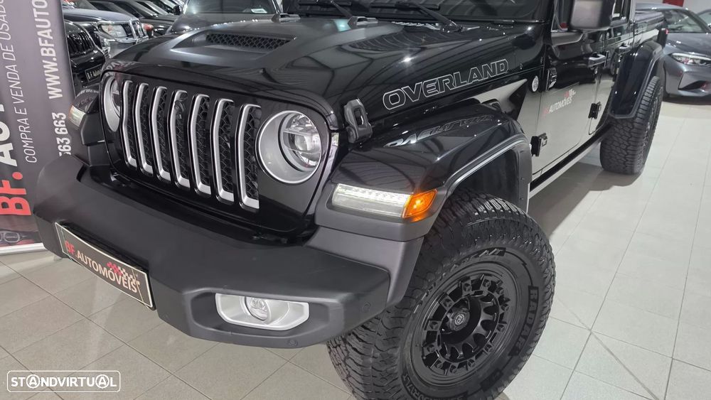Jeep Gladiator 3.0V6 MultiJet AWD Auto Overland — fotografia 15