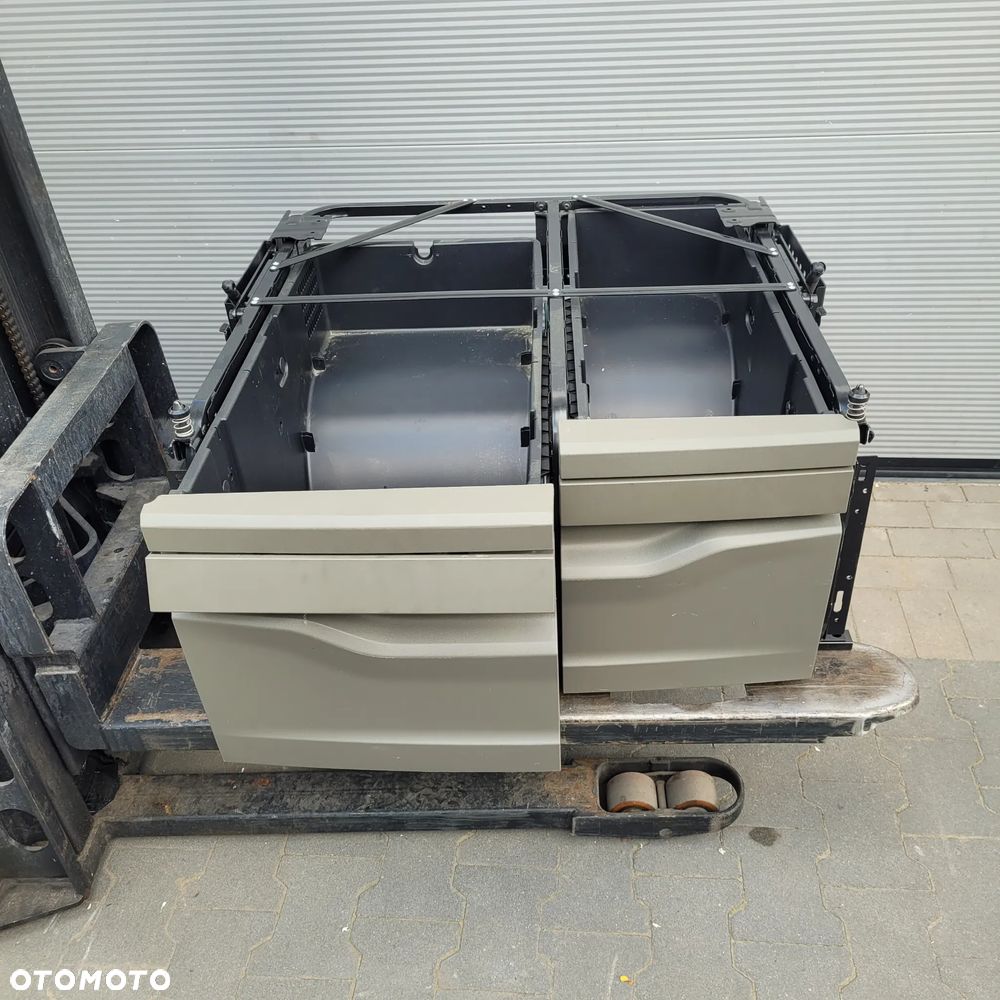 BOX SCHOWEK LODOWKI MAN TG3 8163910-6461 CHWALIM116 - 2