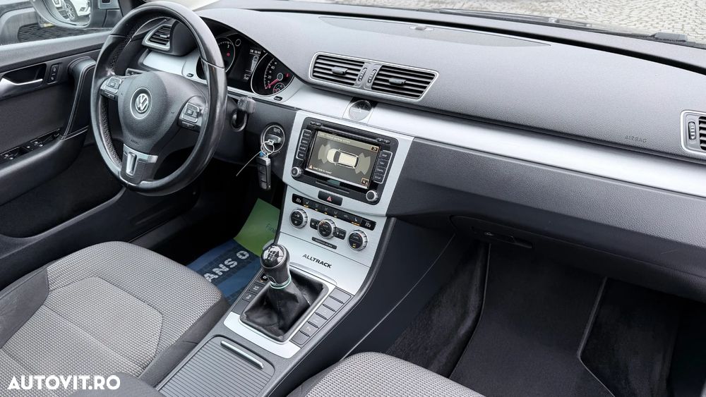 Volkswagen Passat Alltrack 2.0 TDI BlueMotion Technology - 6