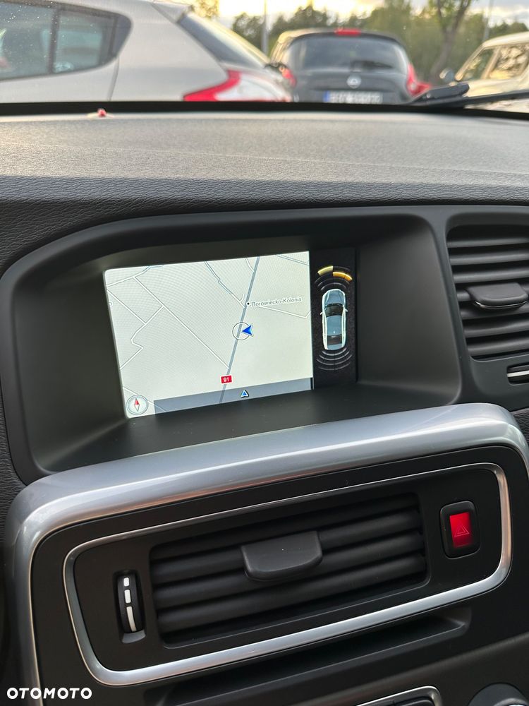 Volvo S60 D2 - 12