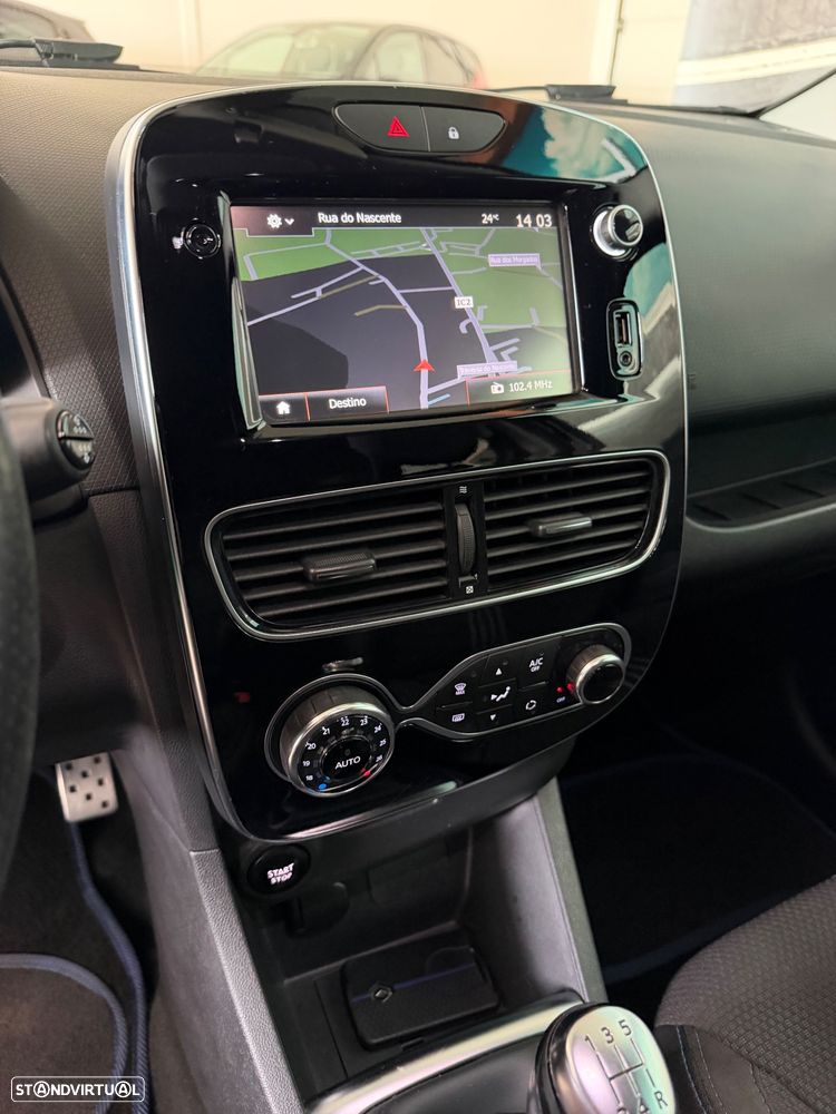 Renault Clio Sport Tourer 1.5 dCi GT Line - 11