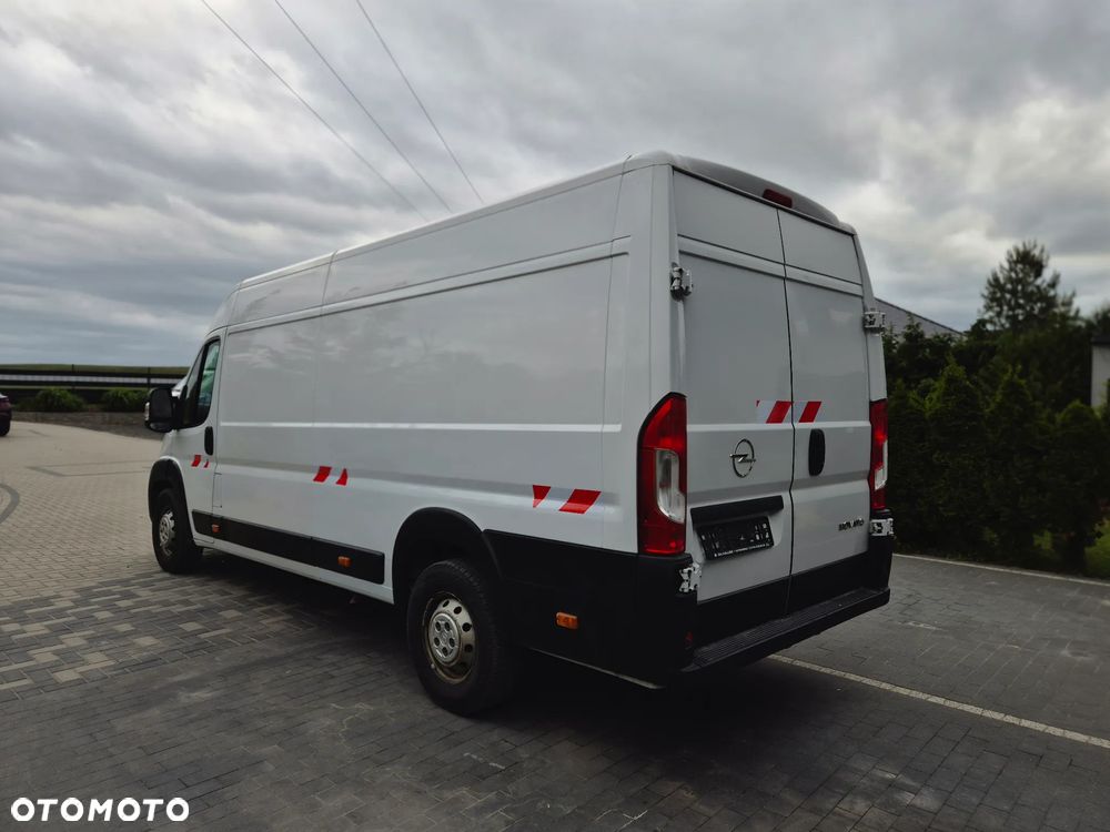 Opel Movano - 8