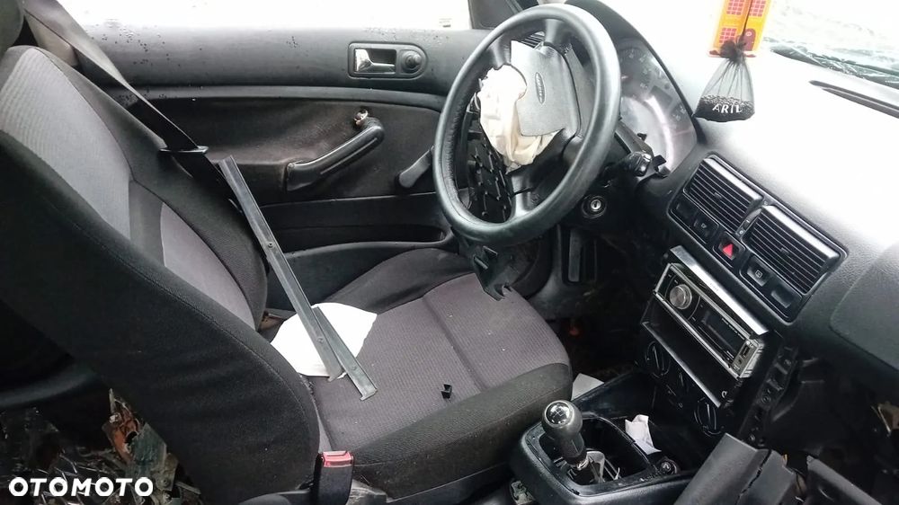 Tylko Części VW Golf IV 1.6 16v ATN 105KM 77kW hb 5d 97r–06r Lakier LC9Z - 8