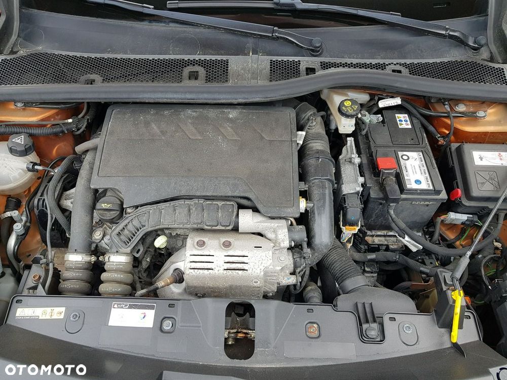 Peugeot 2008 PureTech 130 Allure - 20