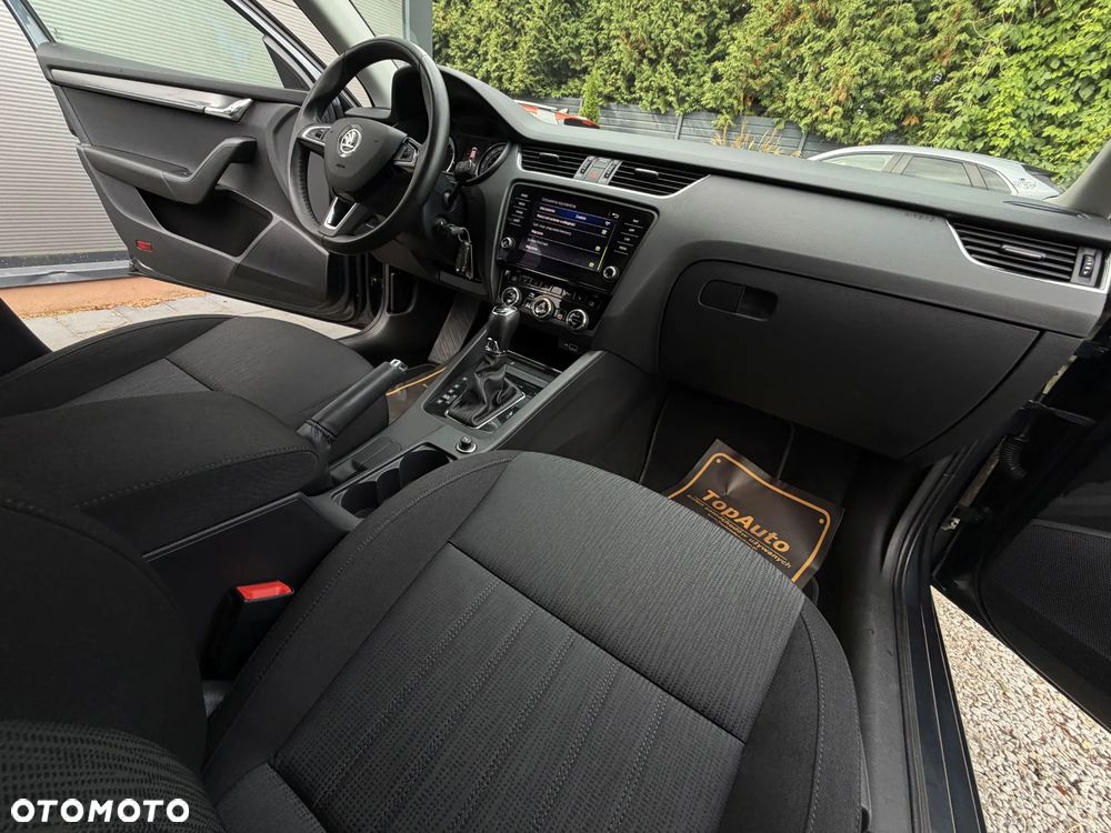 Skoda Octavia 2.0 TDI DSG Style - 15