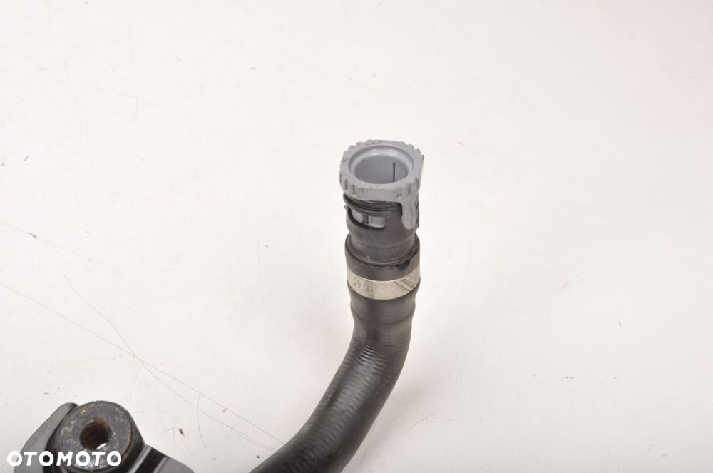 VOLVO V40 II 2.0 D4 POMPKA WODY PRZEWODY WODY - 5