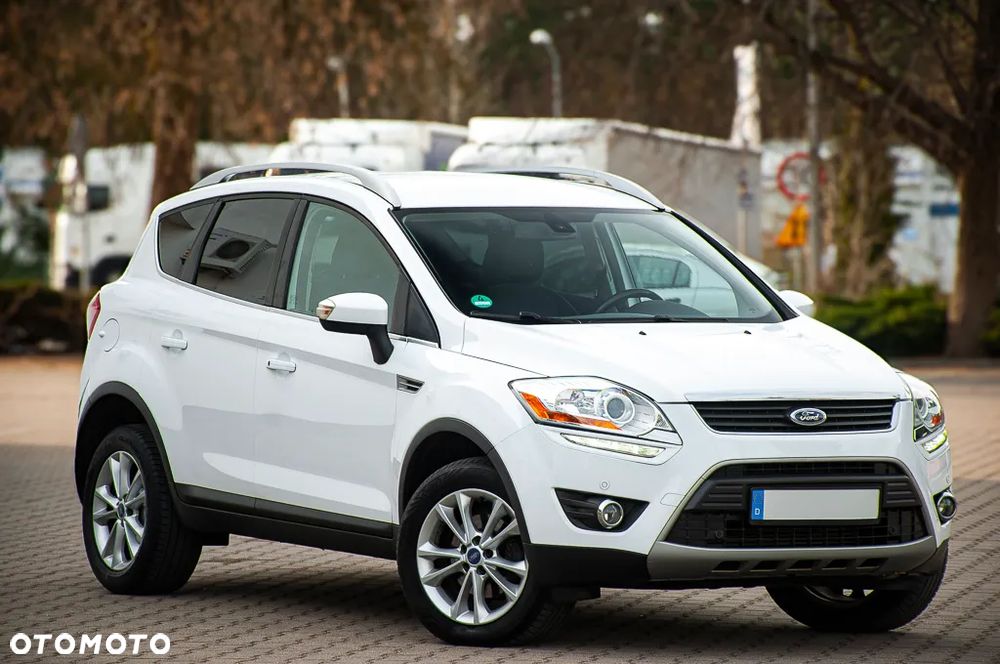 Ford Kuga - 2