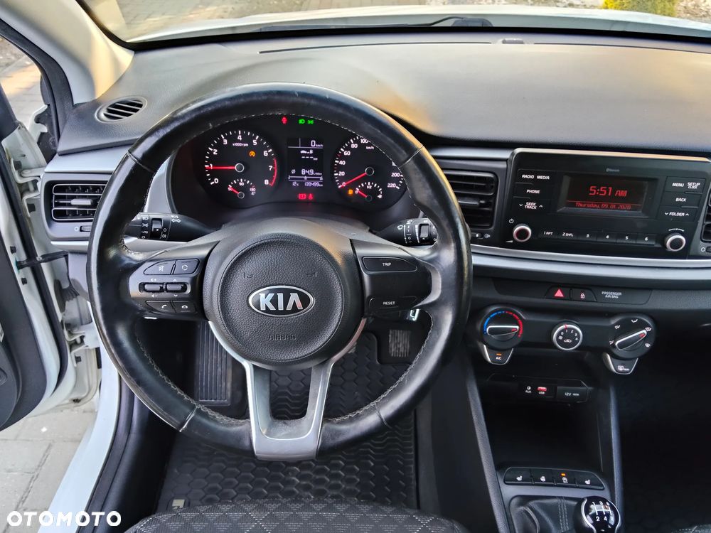 Kia Rio 1.2 Attract - 26