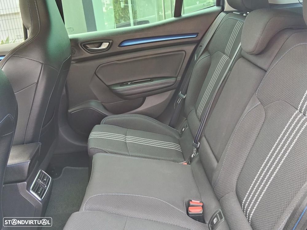 Renault Mégane 1.5 Blue dCi GT Line - 11