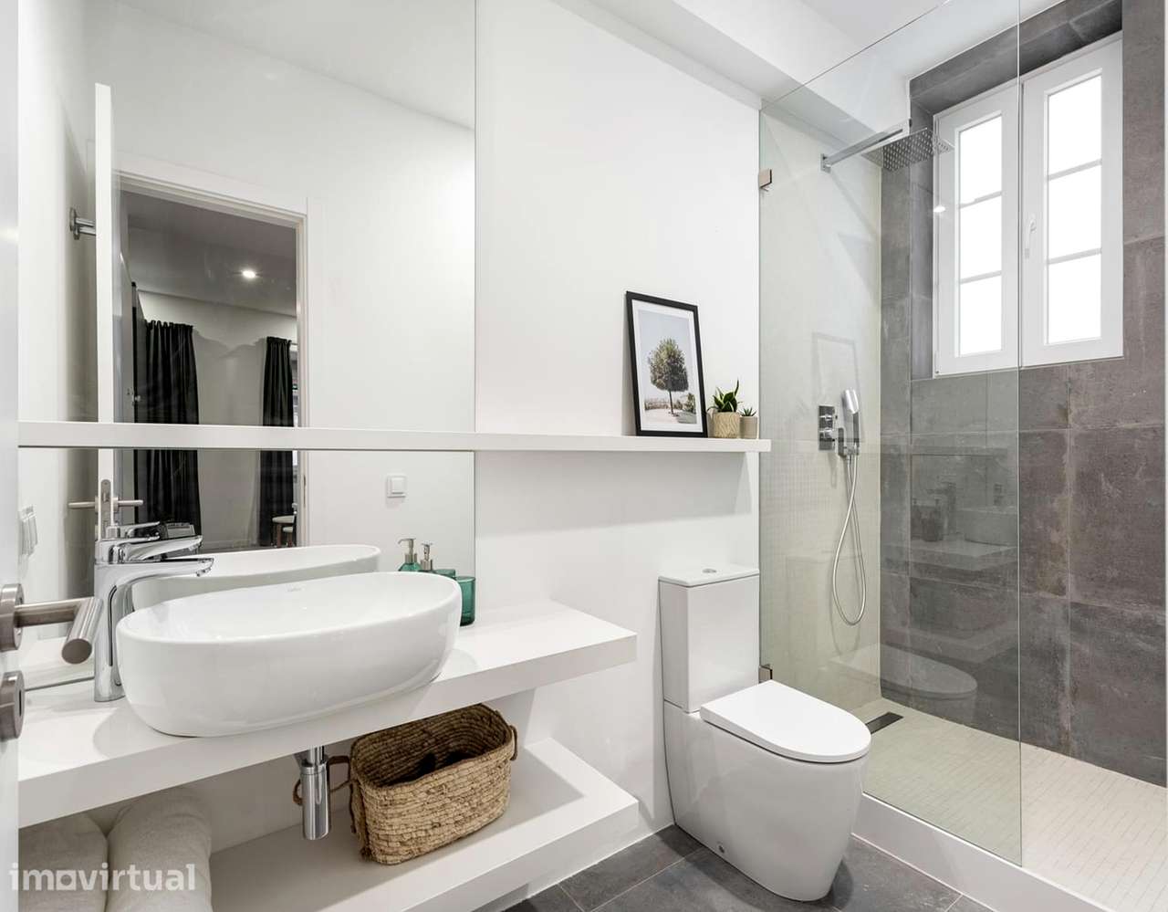 Apartamento T0 em Campo de Ourique - Grande imagem: 2/13