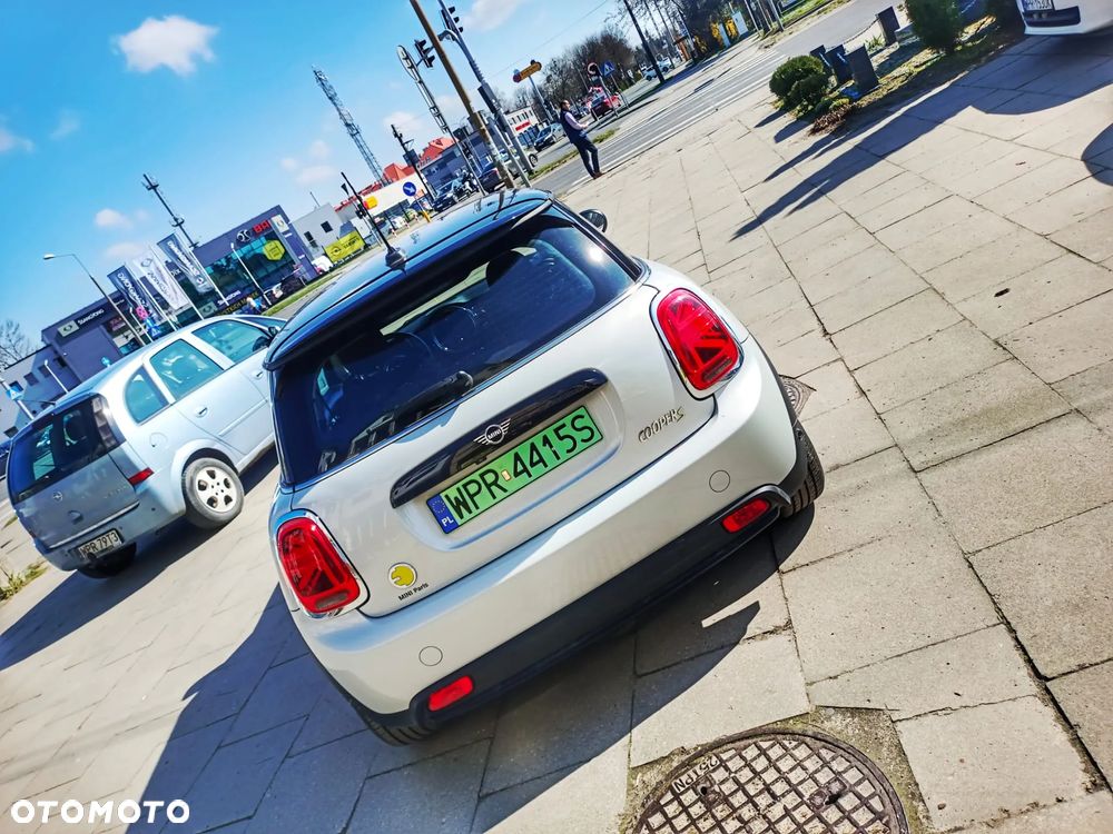 MINI Cooper SE Resolute Edition - 6