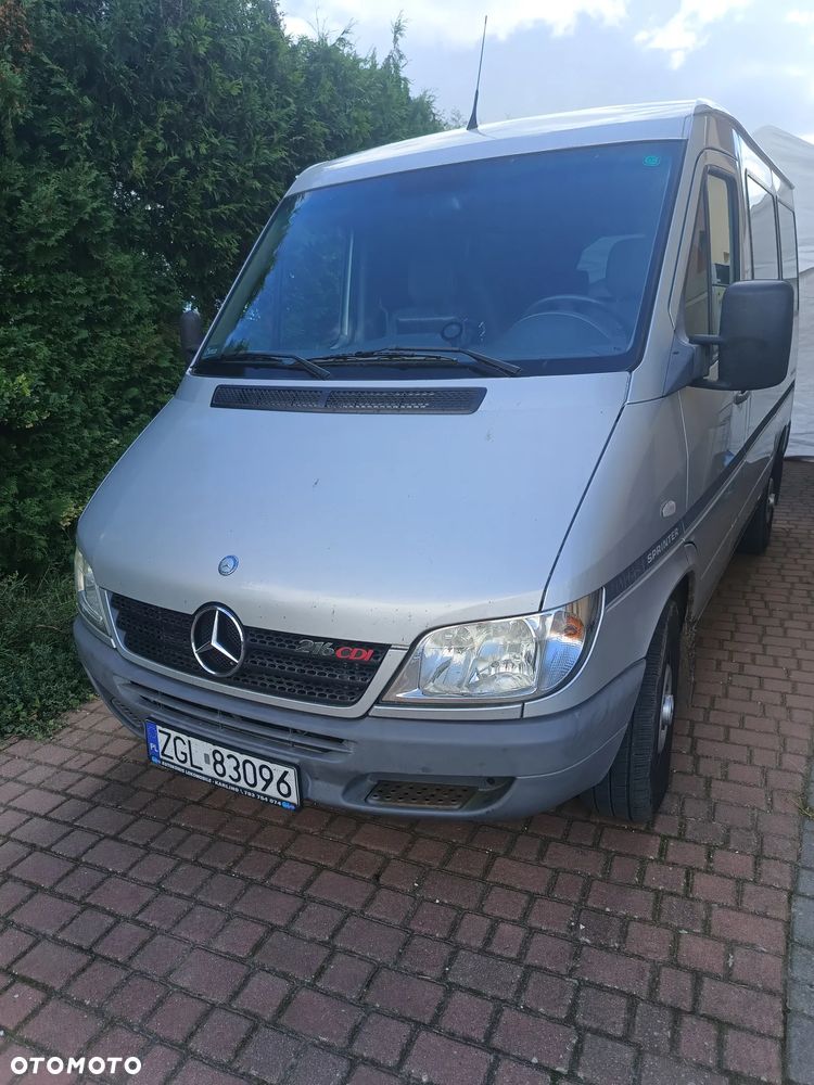 Mercedes-Benz Sprinter - 1