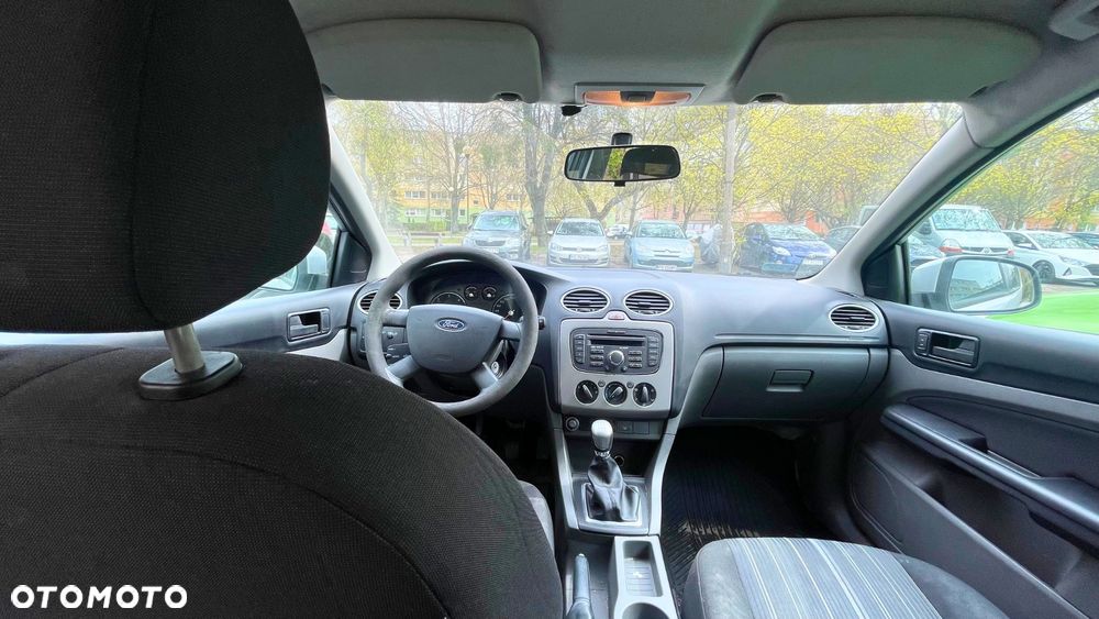 Ford Focus 1.6 TDCi Ambiente - 7