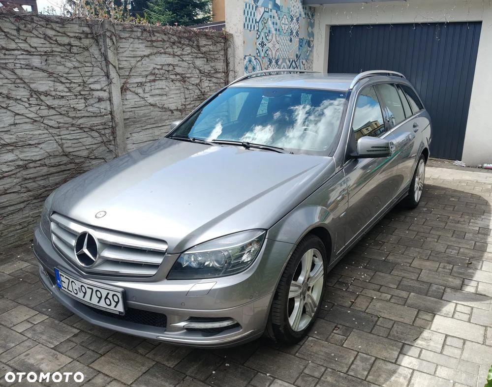 Mercedes-Benz Klasa C 220 CDI DPF Automatik BlueEFFICIENCY - 1