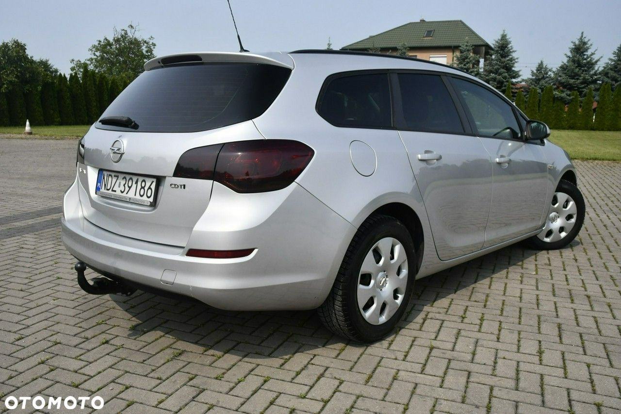 Opel Astra - 11