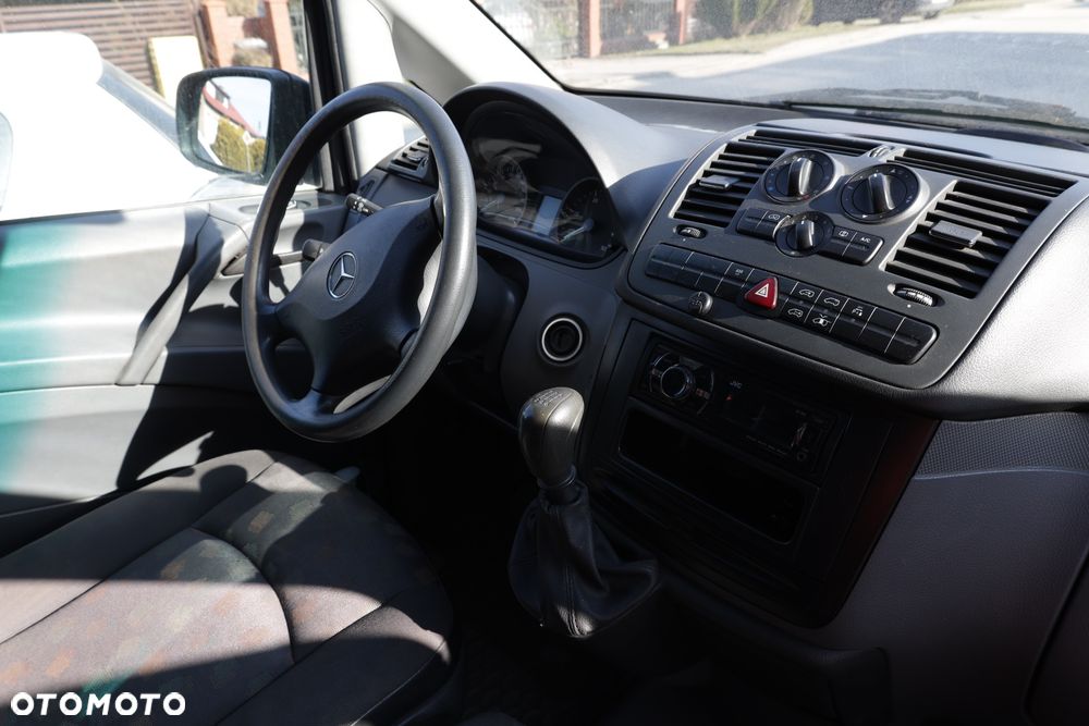 Mercedes-Benz Vito - 10