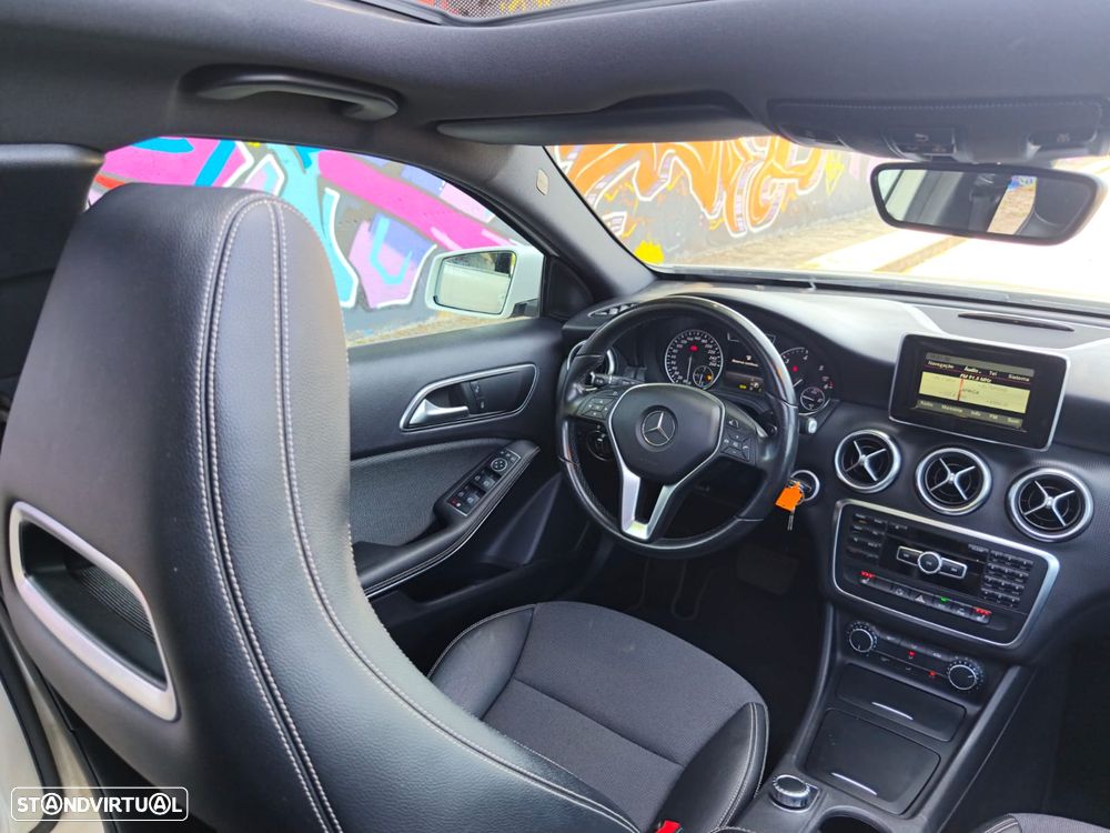 Mercedes-Benz A 180 d 7G-DCT Activity Edition - 22