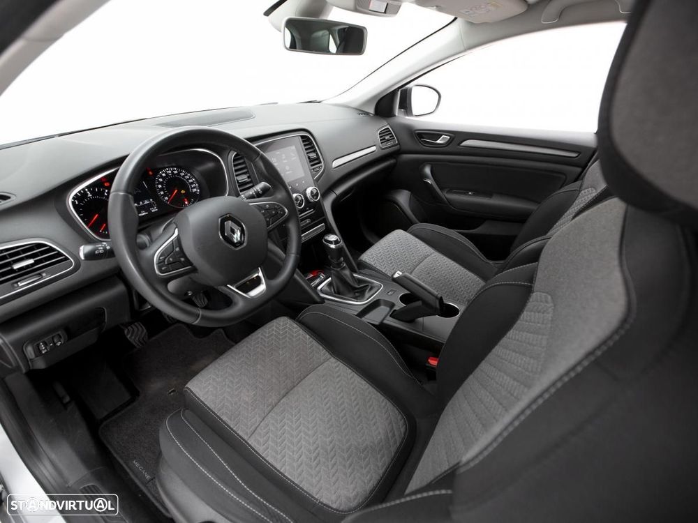 Renault Mégane Sport Tourer 1.5 Blue dCi Limited — fotografia 7