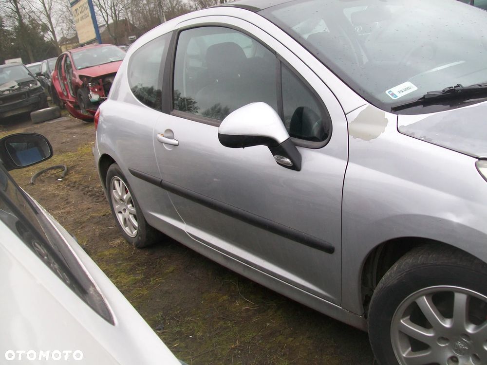 drzwi prawe peugeot 207