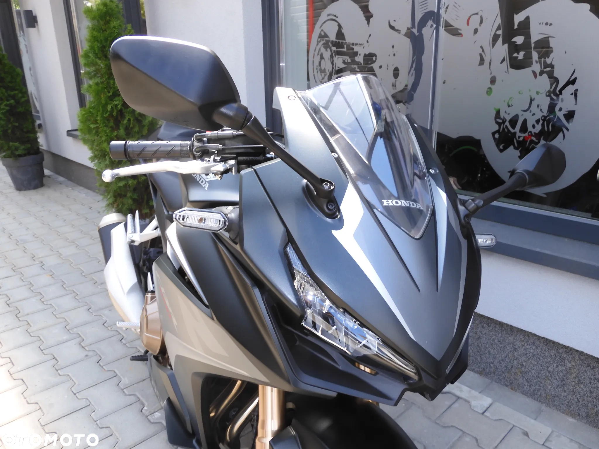 Honda CBR - 4