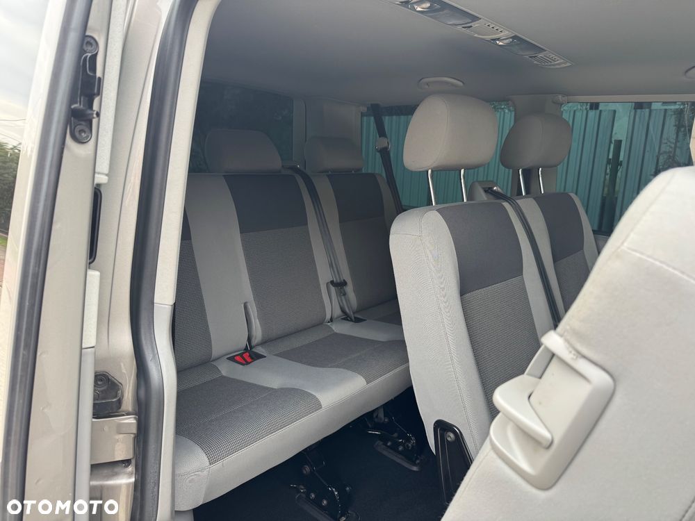 Volkswagen Caravelle L1 Comfortline - 11