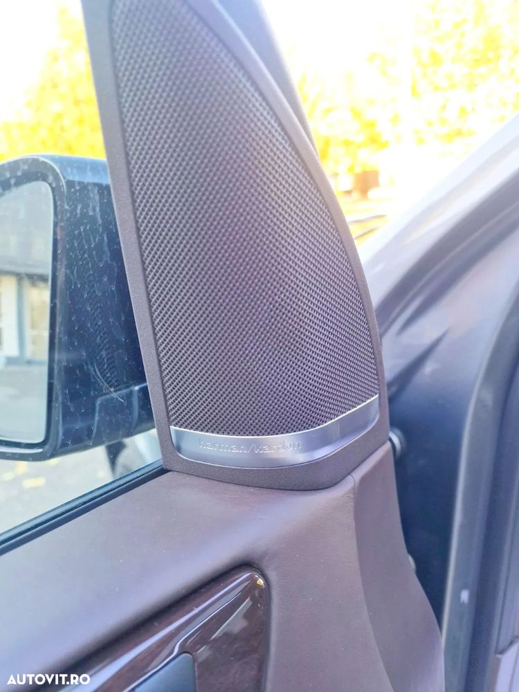 Mercedes-Benz GLS - 17