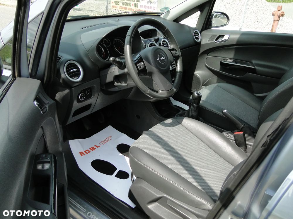 Opel Corsa 1.4 16V Edition 111 Jahre - 9