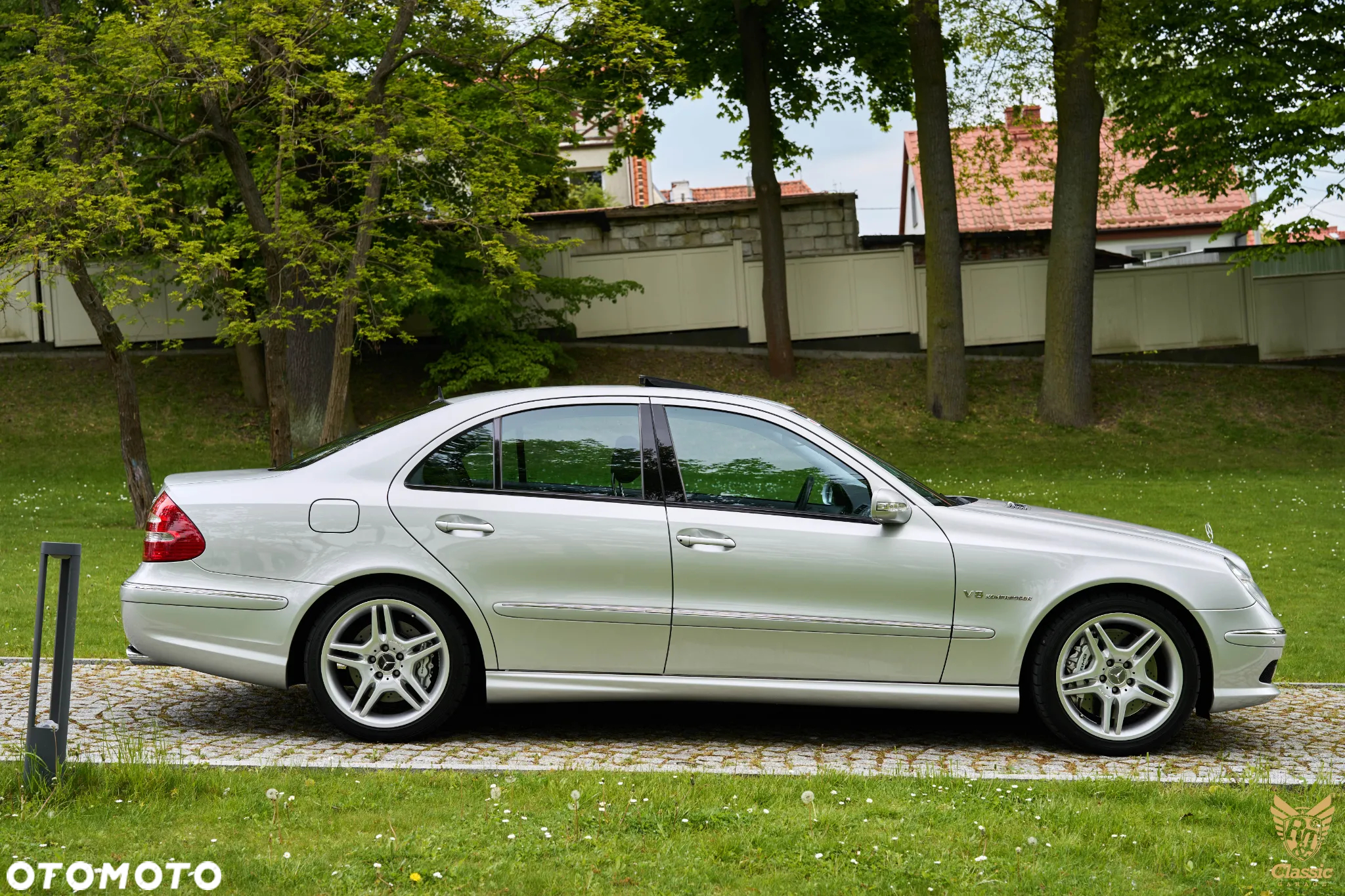 Mercedes-Benz Klasa E 55 AMG - 28