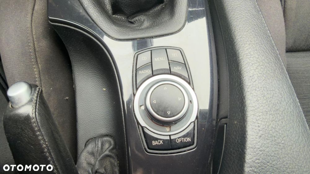 BMW Seria 5 525d - 30
