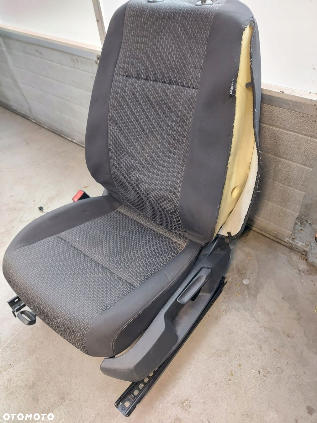 FOTEL LEWY KIEROWCY VW CADDY III 2K 10-15 - 4