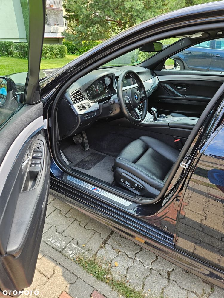 BMW Seria 5 530d xDrive - 6
