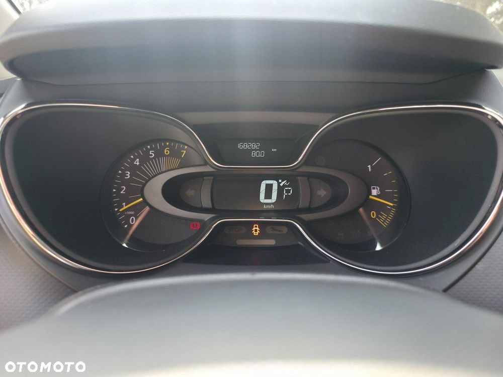 Renault Captur - 22
