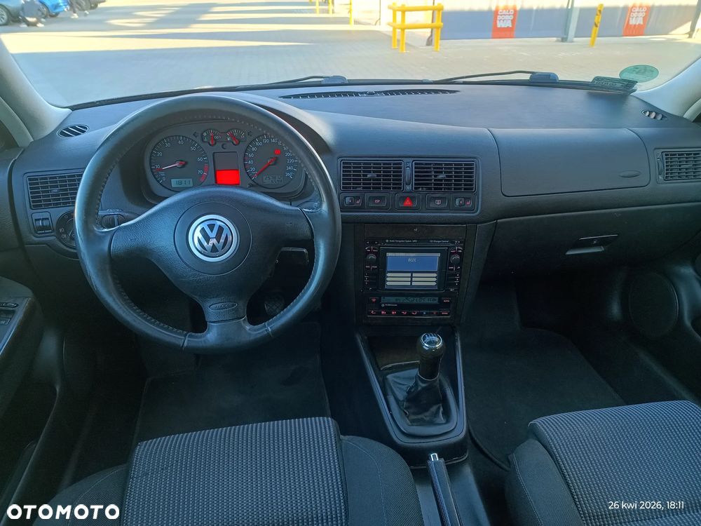 Volkswagen Golf 1.8 20V Turbo GTI - 6